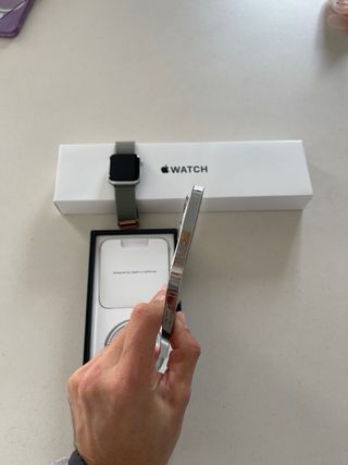 iPhone 12 Pro Max + Apple Watch SE Plata