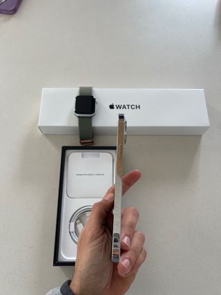 iPhone 12 Pro Max + Apple Watch SE Plata