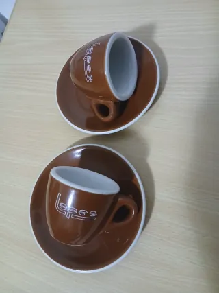 Tazzine Lepes in ceramica con piattini anni '70