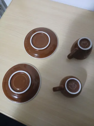 Tazzine Lepes in ceramica con piattini anni '70