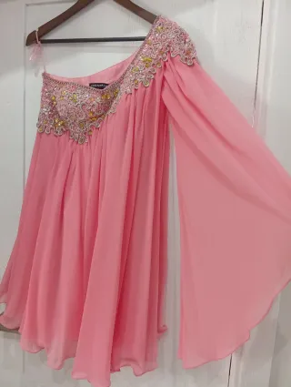 Vestido fiesta pedrería rosa y dorado