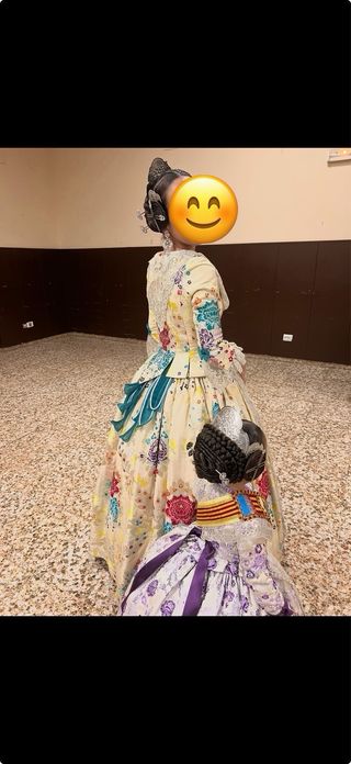 Traje de Fallera completo