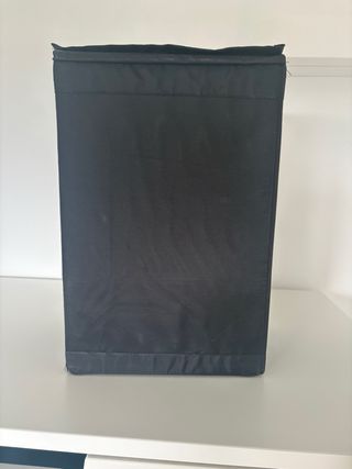 Caja de almacenamiento Ikea negra