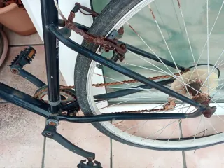 Bicicleta B'TWIN Negra