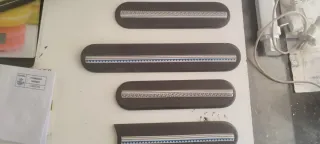 Molduras Laterales Peugeot 205