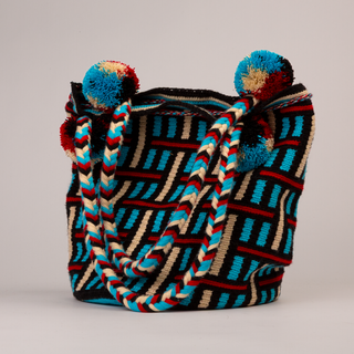 Bolso Wayuu tejido a mano artesanal