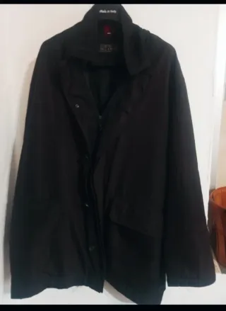 Chaqueta negra talla 52 nueva
