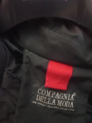 Chaqueta negra talla 52 nueva