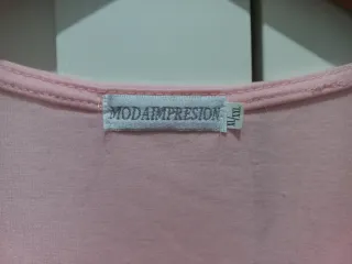 Camiseta encaje rosa crochet