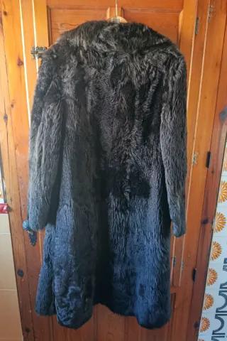 Abrigo vintage de piel natura astracán marrón