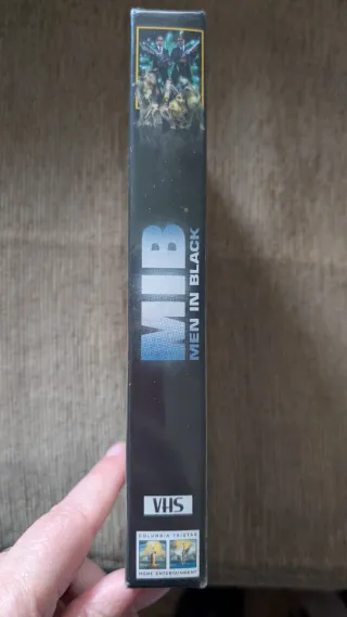 Película VHS Men in Black PRECINTADA