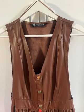 Vestido Pichi Polipiel Marrón Zara Talla XS