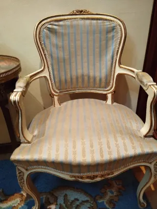 Sofá y butacas Luis XV tela y madera