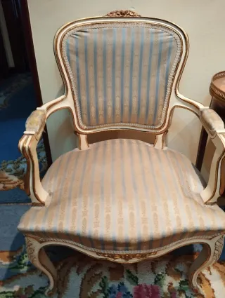 Sofá y butacas Luis XV tela y madera