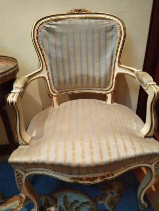 Sofá y butacas Luis XV tela y madera