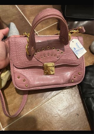 Bolso negro efecto piel cocodrilo