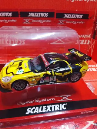 Scalextric Corvette C6R Digital System