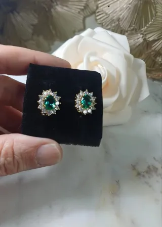 Pendientes Vintage Oro y Cristal Esmeralda