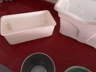 Jardineras y Tiestos Varios