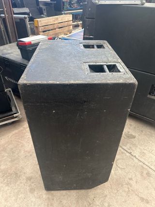 Subgraves 2x18” 1400W