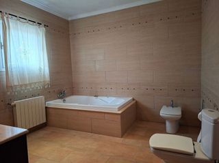 Chalet en venta en Oliva Playa en Oliva