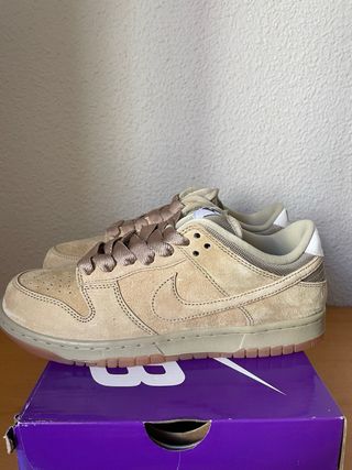 Nike SB Dunk Low Pro B Parachute Beige