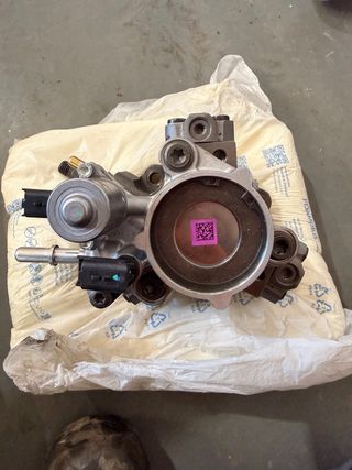 Bomba Ford Ranger  Continental Nueva A2C96176300