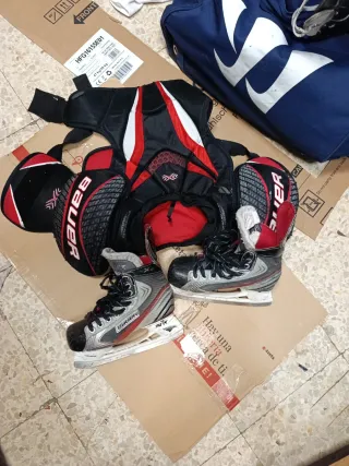 Equipo Hockey Bauer Patines y Protecciones