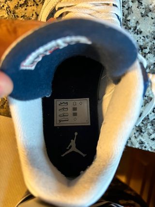 ✨ 𝗝𝗼𝗿𝗱𝗮𝗻 ✨ 4 Original Zapatillas Nuevo 38