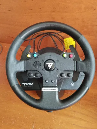 Volante Thrustmaster TMX PRO Force Feedback