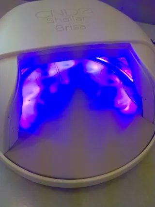 CND SHELLAC Brisa lámpara uñas