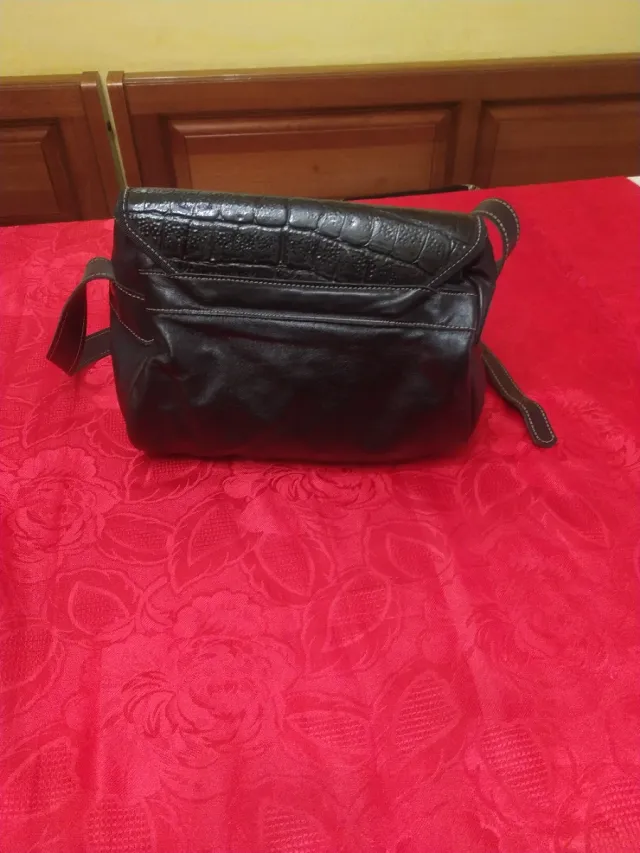 Borsa tracolla pelle nera vintage