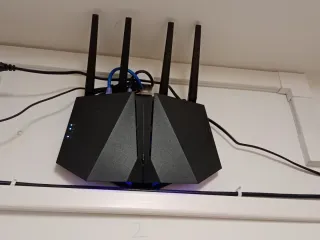 Router Gaming Multicolor LED