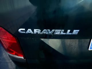 Volkswagen Caravelle 2023