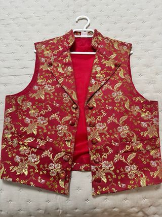 Chaleco fallero bordado rojo y dorado