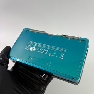 Nintendo 3DS Verde con 4 giochi e accessori