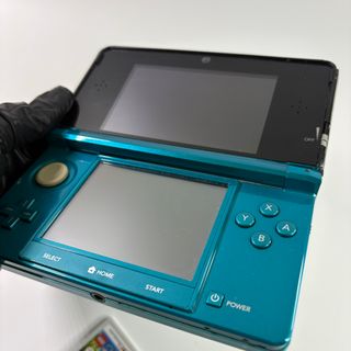 Nintendo 3DS Verde con 4 giochi e accessori