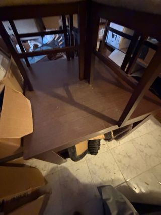 Mesa extensible madera y 4 sillas,