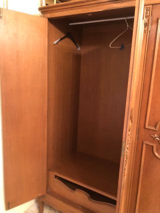 Juego de dormitorio estilo clásico