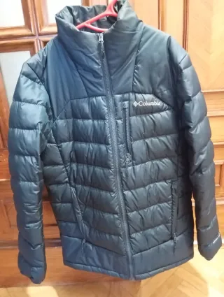 Abrigo Columbia Talla S Negro