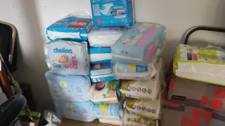 Lote de pañales para bebé