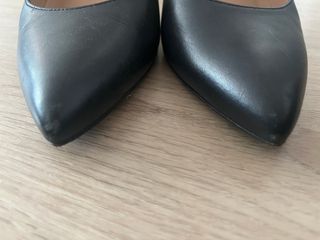 Zapatos de salón Bimba y Lola negros