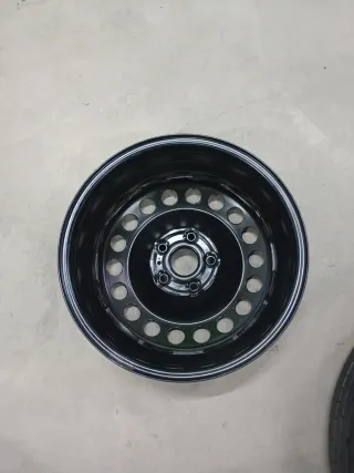 Llanta Hierro VW Caddy 2024 5 Tornillos 16 pulgada