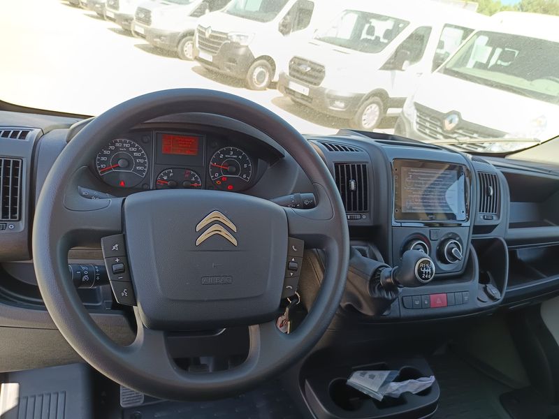 Citroën Jumper 2025, foto 12