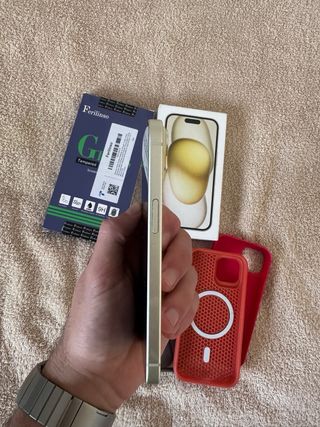 iPhone 15 128GB Amarillo