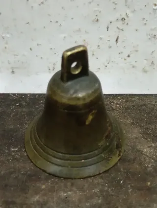 LIQUIDACIÓN 2026 Campana de bronce vintage