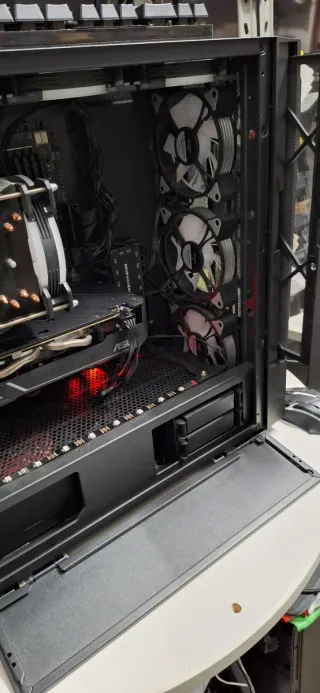 PC Sobremesa Gigabyte Negro Gaming