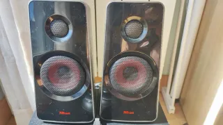 Altavoces Trust GXT 38