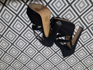 Zapatos de fiesta negros