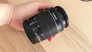 Cámara Canon EOS 1300D dos objetivos